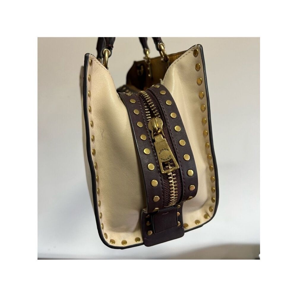 Coach Rogue 25 with Rivets - Picture 6 of 13